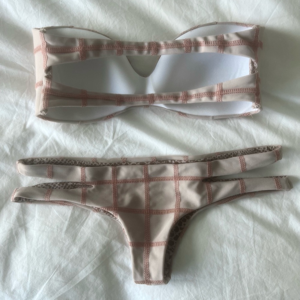 ACACIA Swim Set: Coconuts Stitched Bandeau Bikini Top & Baldwin Stitched Bottom - Picture 2 of 4